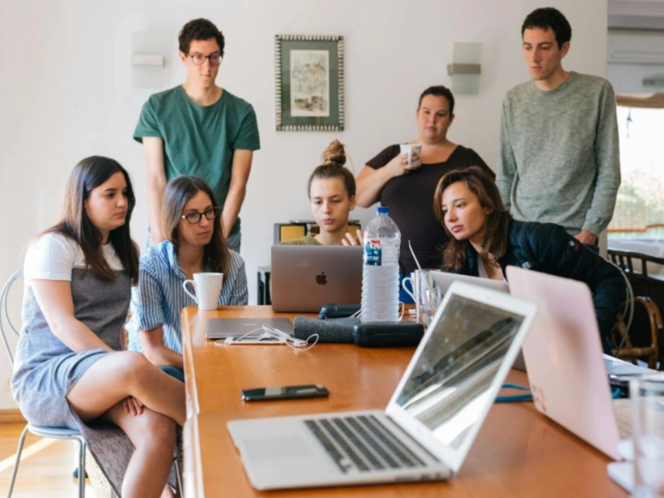 2026學會「聰明用AI 」別排斥 AI，也別把人生全交給它！