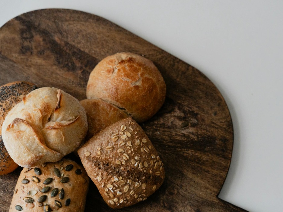 不浪費又能省錢！超商、超市、連鎖咖啡「即期鮮食」時段總整理！