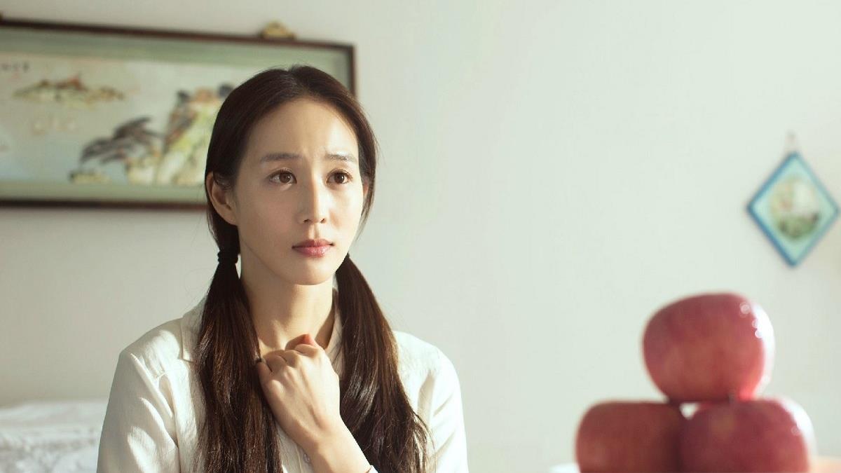 對方放不下舊愛怎麼辦？別苦惱了女孩，願意為了妳與舊情人斷開關係，才是值得妳投入的真愛啊！