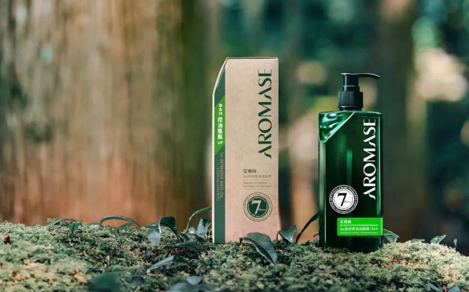 頭皮保養推薦:AROMASE艾瑪絲 森系列 5α高效控油洗髮精 1000mL NT$1,200