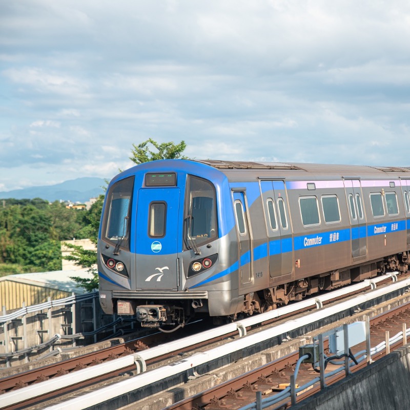 紅眼班機不用怕！機捷「最新加開時刻表」曝光，4招不搭計程車省錢法