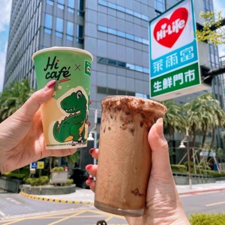 買一送一先喝！星巴克祭限時優惠，7-11精品馥芮白、全家哈根達斯組合價必囤
