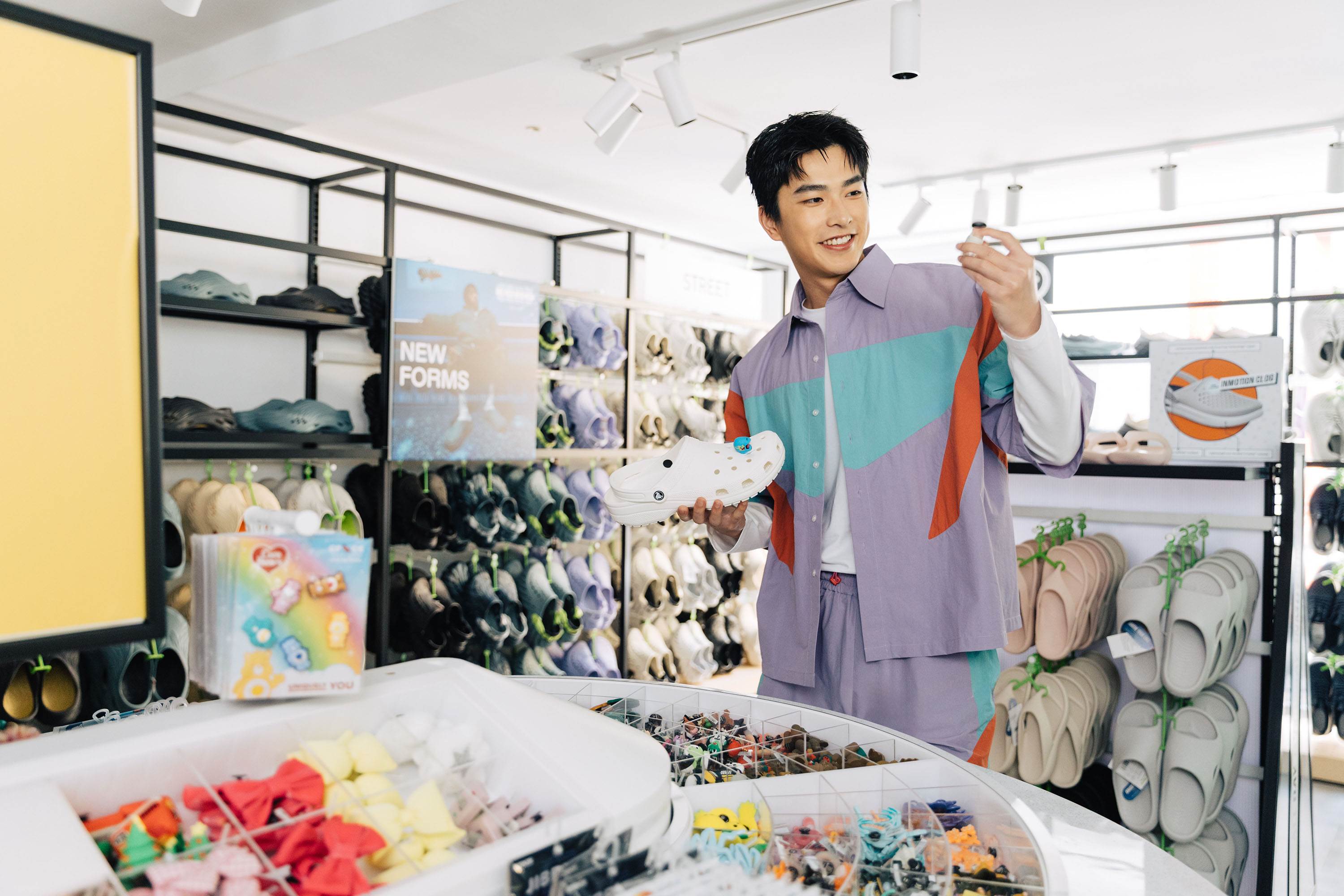 Crocs 西門旗艦店強勢回歸!新生代男神曾敬驊帥氣助陣0B9A2142