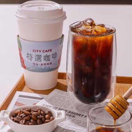 30元喝大杯冰拿鐵！85度C一日限定優惠通通有，7-11燕麥拿鐵買一送一超划算