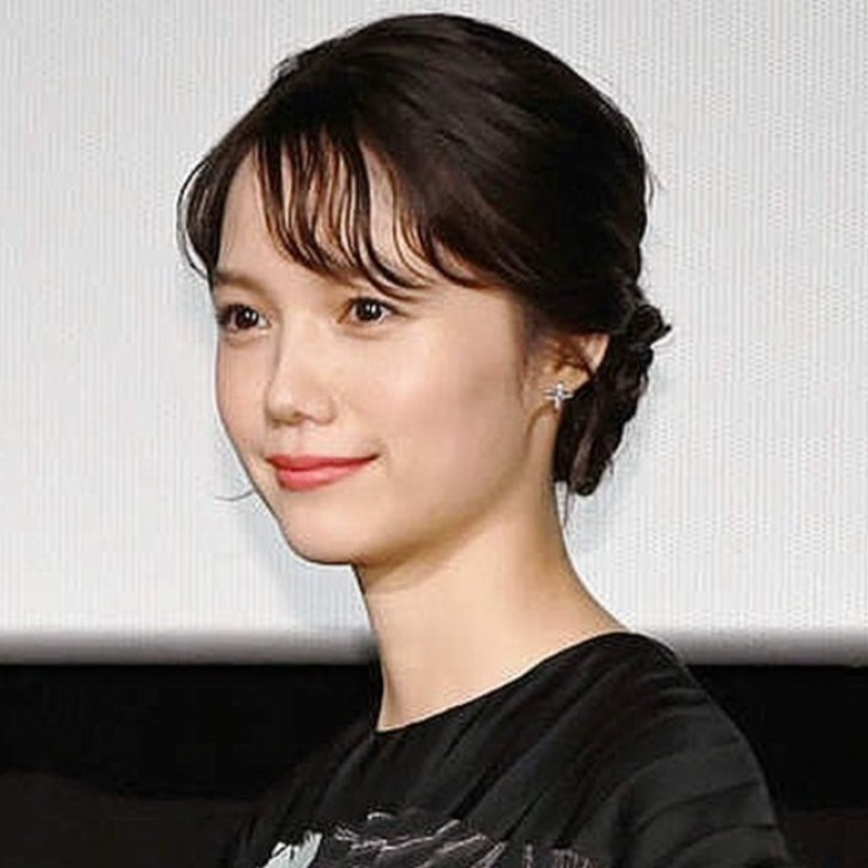 日本「國民女神」宮崎葵被爆7年生4胎，產後童顏依舊、狀態驚人！