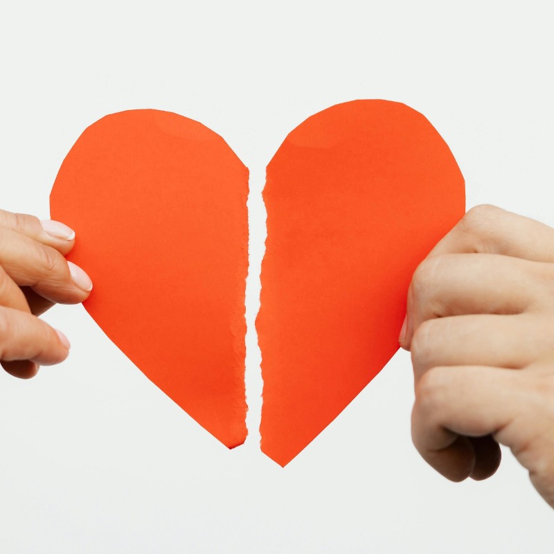 超派！小三竟變職業，徵信社徵「感情破壞專員」網驚根本民間特務