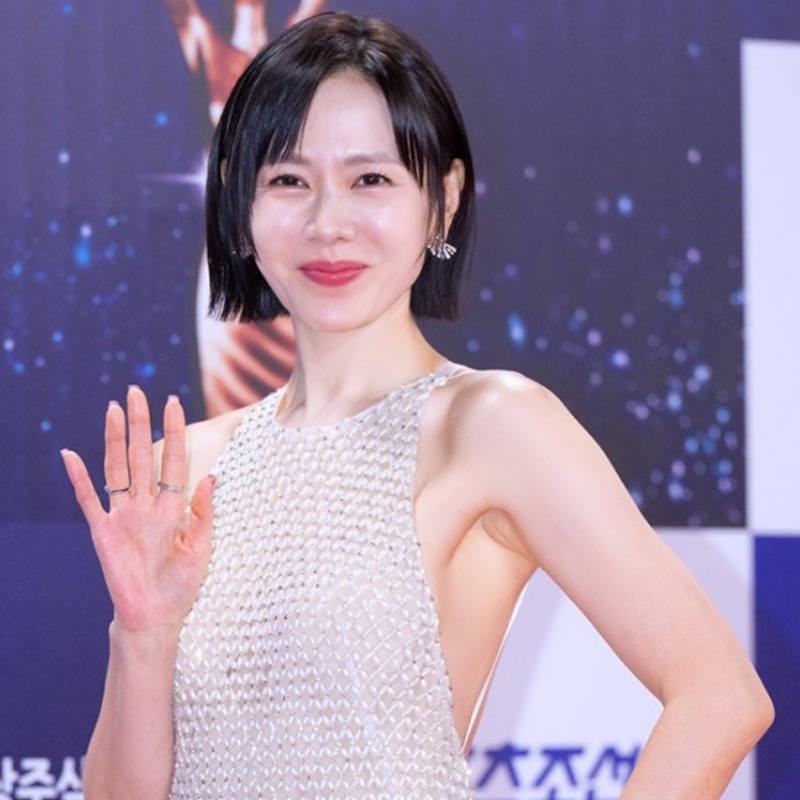 玄彬孫藝珍雙封帝后！3 度低溫照樣美背發光 影后級保養祕訣：靠「它」維持紅毯狀態