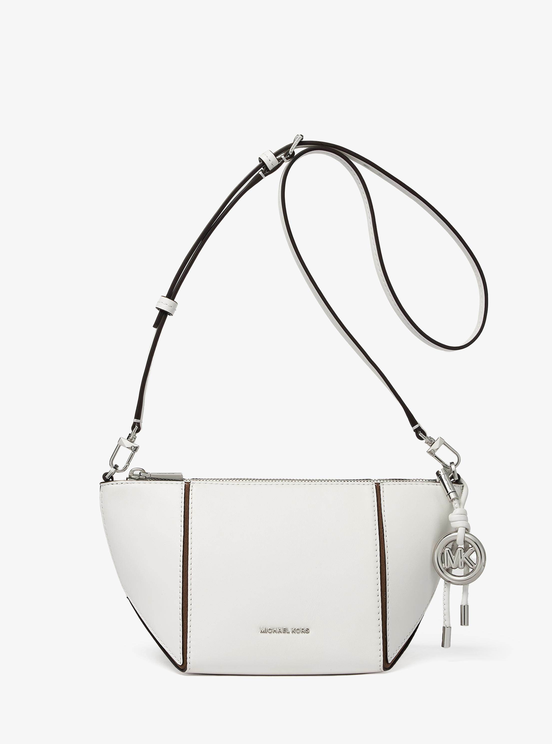 24. MICHAEL KORS秋冬新款JORDI白色小型肩背包，NT$9,200