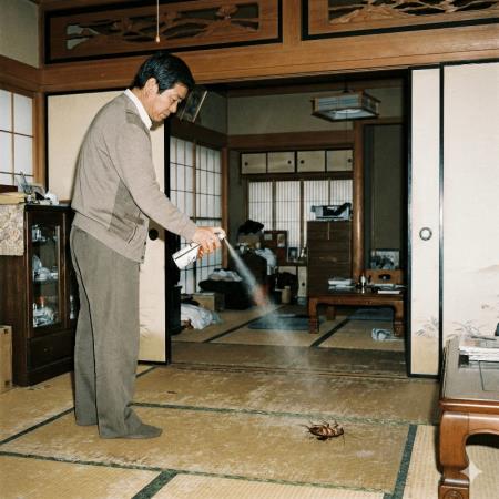 拿殺蟲劑狂噴蟑螂竟讓房子爆炸！日專家：過去10年已發生22起