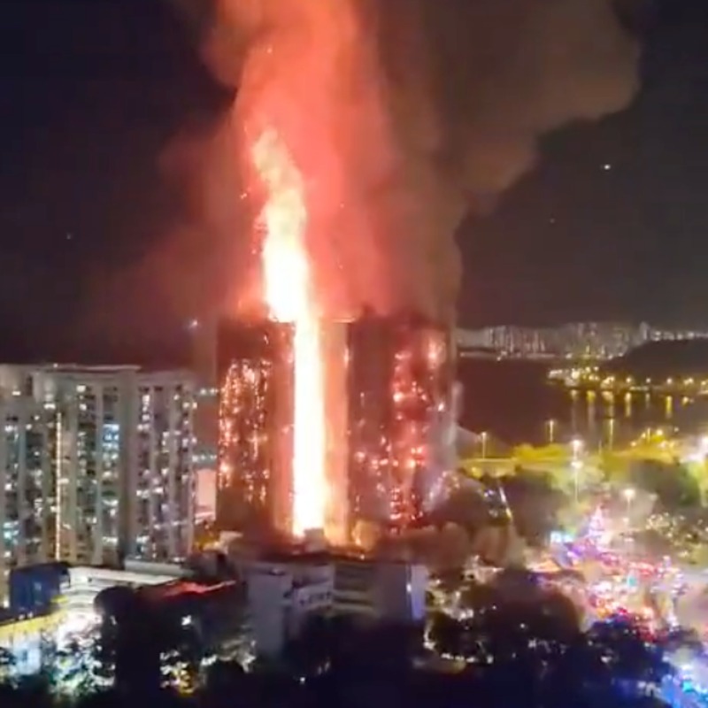 香港宏福苑大火至少55人喪命！李嘉誠急援8,000萬