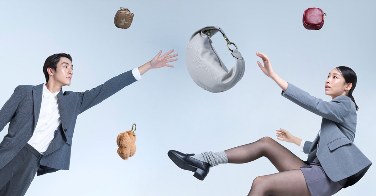 在迎接新一年來臨之際,PEPPER’S胡椒包以「SLAY THE NEW ME! 」全面形塑2026時尚起手勢,和聖誕節慶,恣意切換行走時尚場景。(圖/業者提供)