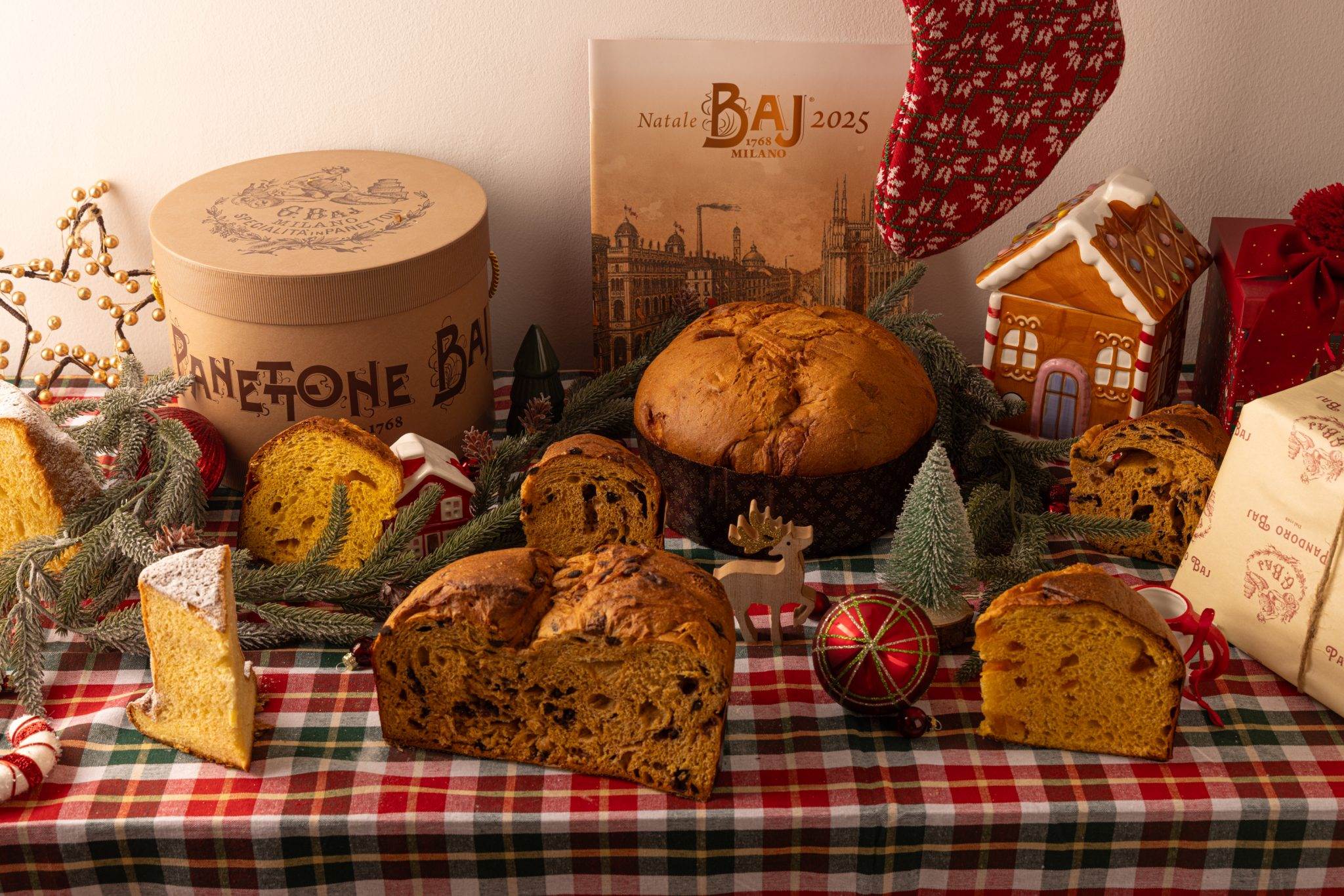 BAJ 1768 Milano潘妮朵尼耶誕糕，全台限量1,000份，錯過等明年。