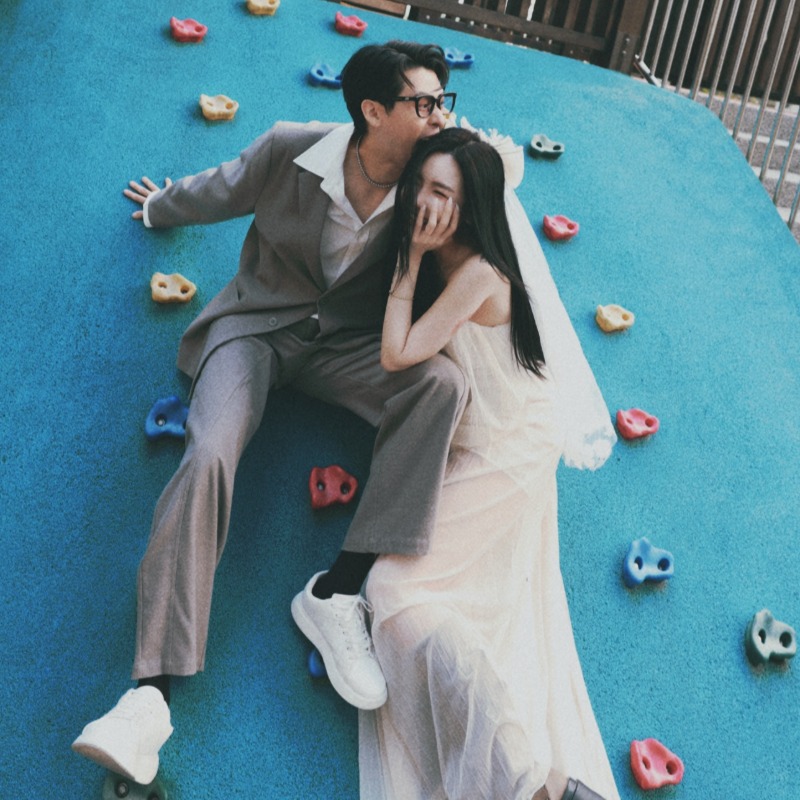 許允樂宣布結婚！甜嫁小6歲李玉璽「一起變老」，鬆口做人進度