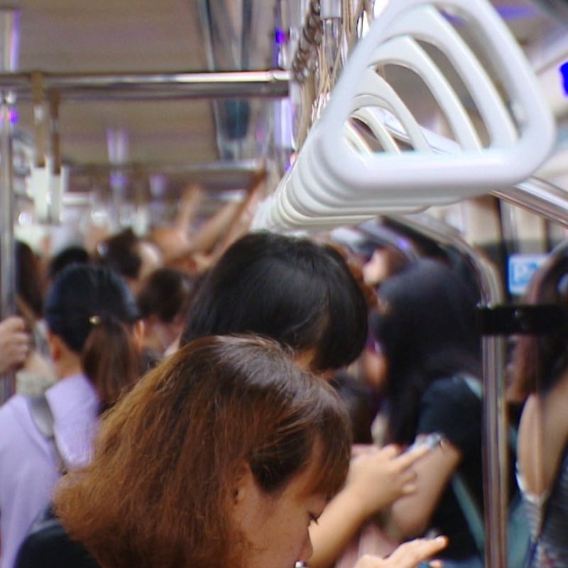 遇隨機砍人怎麼辦？她用AI一圖看懂「遇襲生存指南」：逃生不能靠運氣