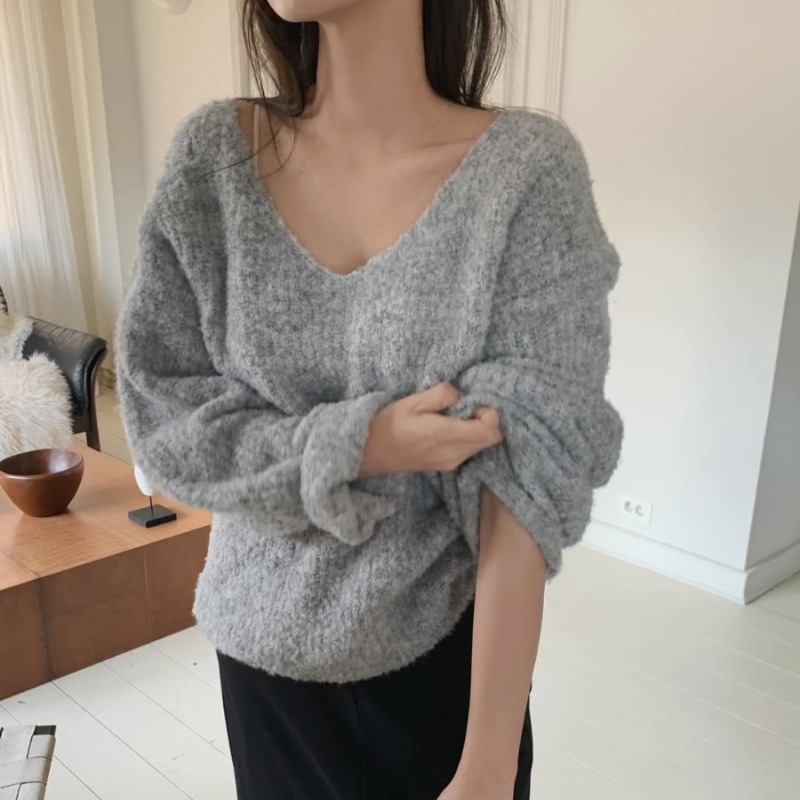 針織衫變形、縮水怎麼辦？掌握「洗、晾、收」3大關鍵，讓你的毛衣穿10年也不走樣！