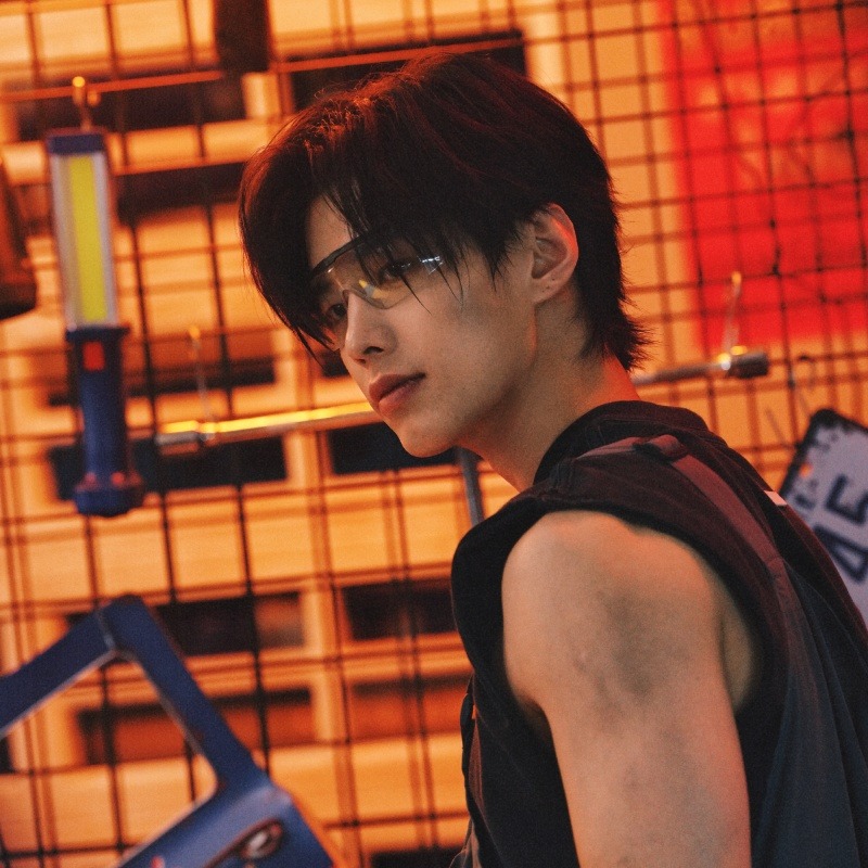 何與10部陸劇推薦《雙軌》性張力男神「快樂小狗」減重15斤體脂8%反差萌