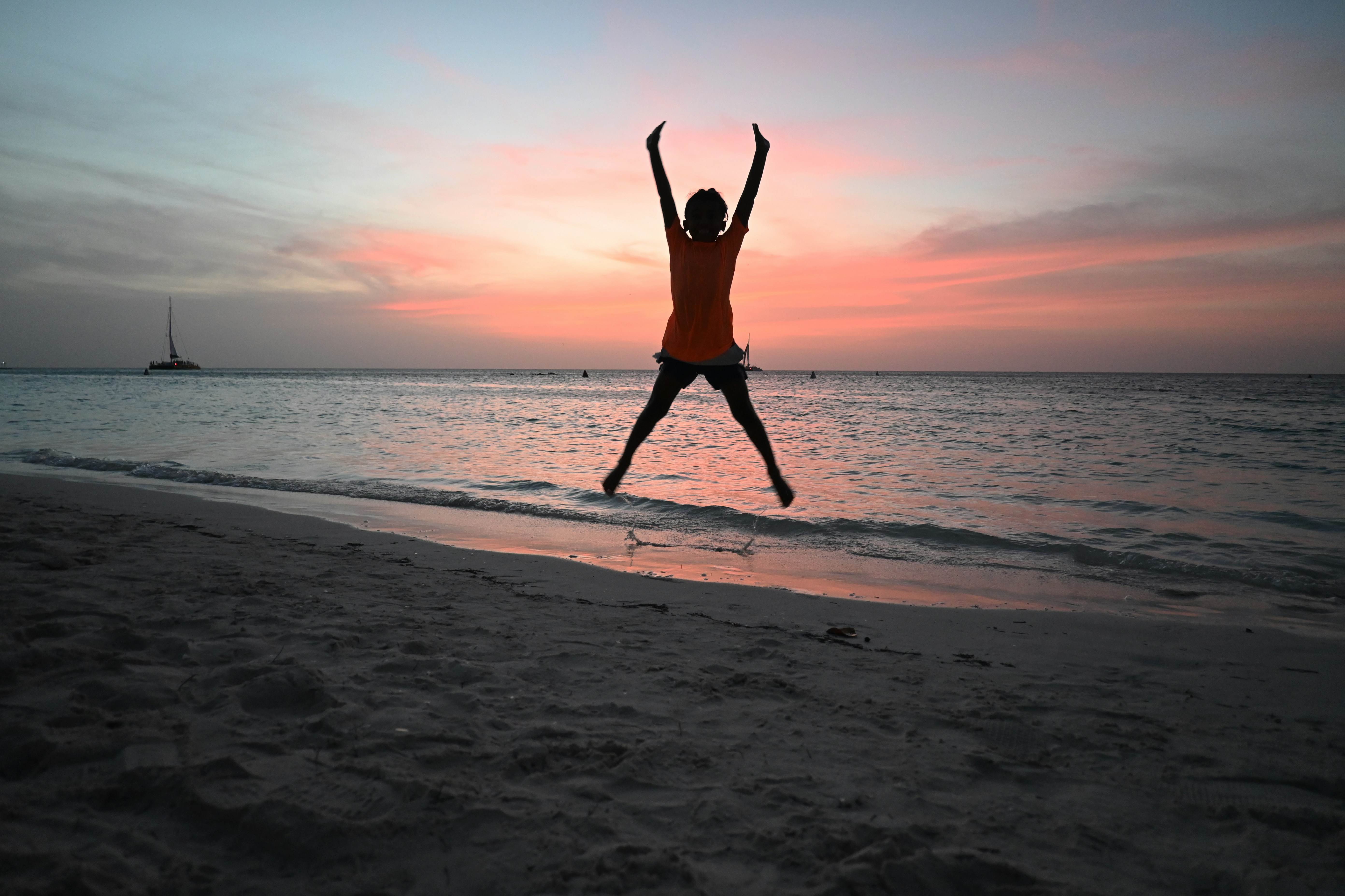 satyawan-narinedhat-Aj5pH_Aqy-s-unsplash