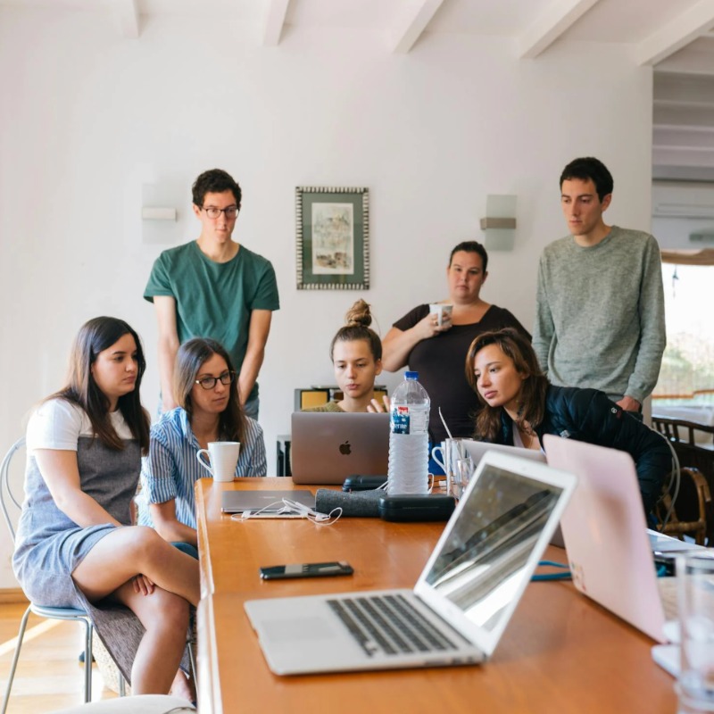 2026學會「聰明用AI 」別排斥 AI，也別把人生全交給它！