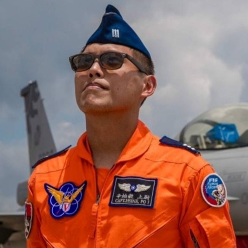 F-16飛官辛柏毅失聯4天！小姨子淚曝問事細節，他「想回家卻猶豫」原因超心碎