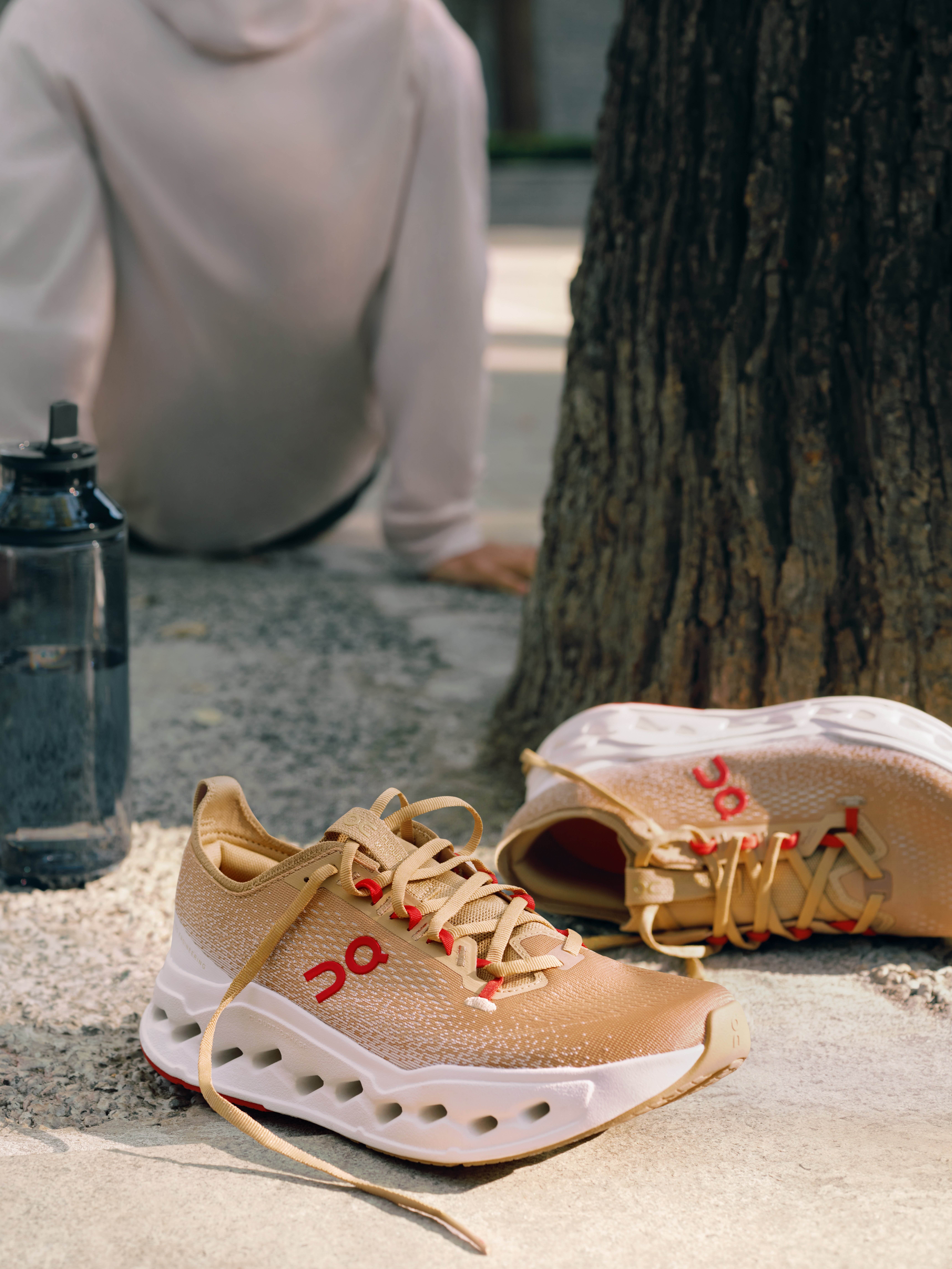 瑞士On昂跑馬年限定系列－新年 自有節奏_情境照22