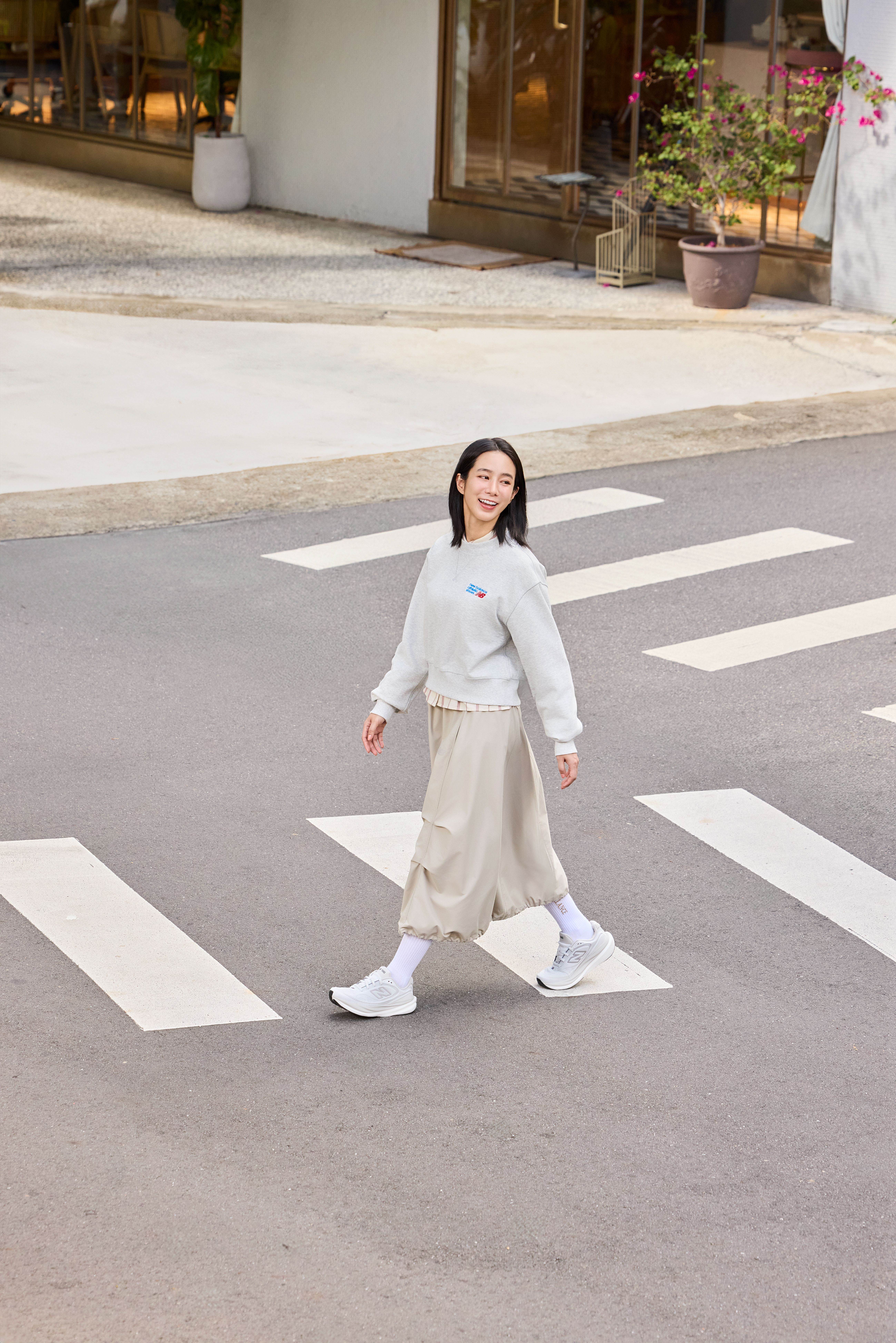 New Balance  運動形象特輯 天生舒適不必逞強 ft. 温貞菱 情境照 (10) (1)
