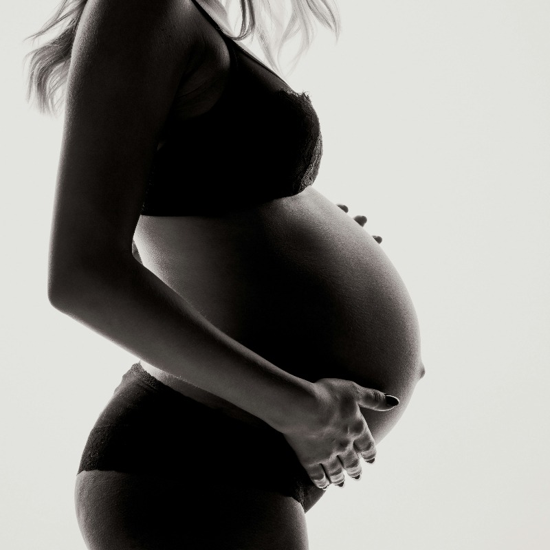 產婦子宮大出血命危，夫家「為生男」不保大人