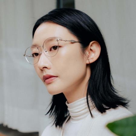 可愛、街頭、機能感全包！2026年6品牌話題聯名盤點：mini matters × 花小兔、OWNDAYS ×《冰雪奇緣》......