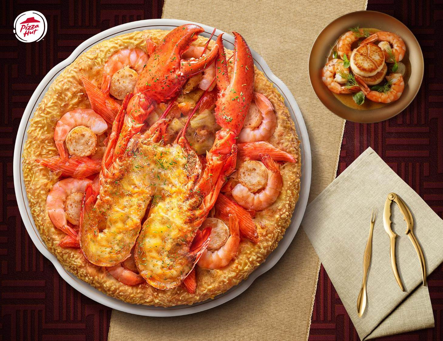 圖2：必勝客「金奢波士頓龍蝦海鮮比薩」優惠價1,888元，由於食材珍貴、全台限量一千份_0