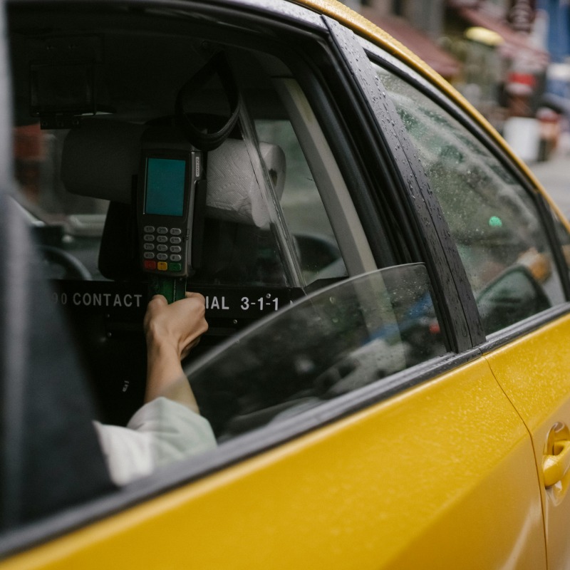 春節小黃加價、換新鈔時間、加熱菸開放入境…2月新制懶人包一次看