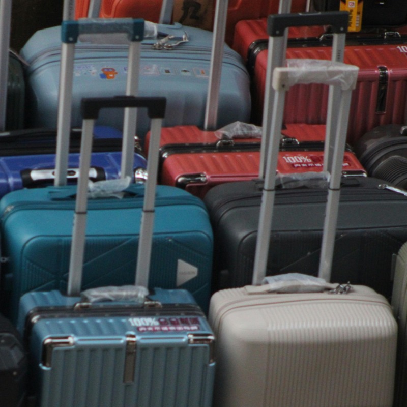 行李箱選錯有危險？旅遊專家曝「出遊搭飛機5妙招」