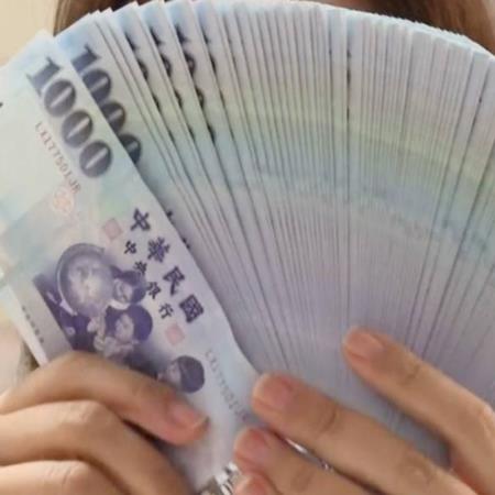 威力彩狂飆9.7億！財神欽點「4生肖、4星座」偏財錢滾錢，中獎直接原地退休