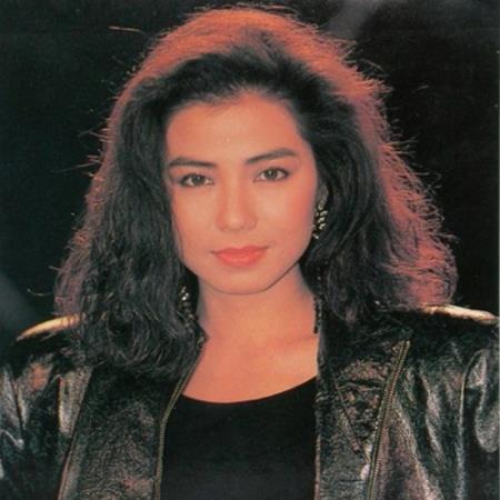 網讚凍齡天花板！66歲鍾楚紅不追求醫美：昔曝保養秘訣