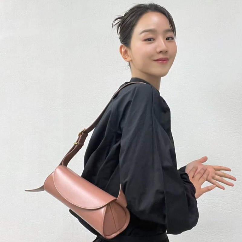 申惠善《莎拉的真偽人生》人氣爆紅！4招「百變私著」技巧，日常也能駕馭