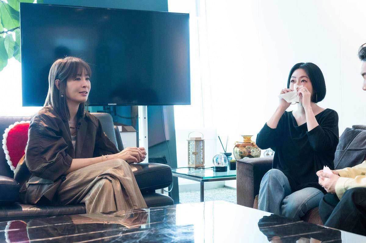 小S淚謝賈永婕：「她真的是一個很夠義氣的好朋友」。圖片來源：<a href='https://cava.tw/search/tags/東森綜合台/' target='_blank'>東森綜合台</a>