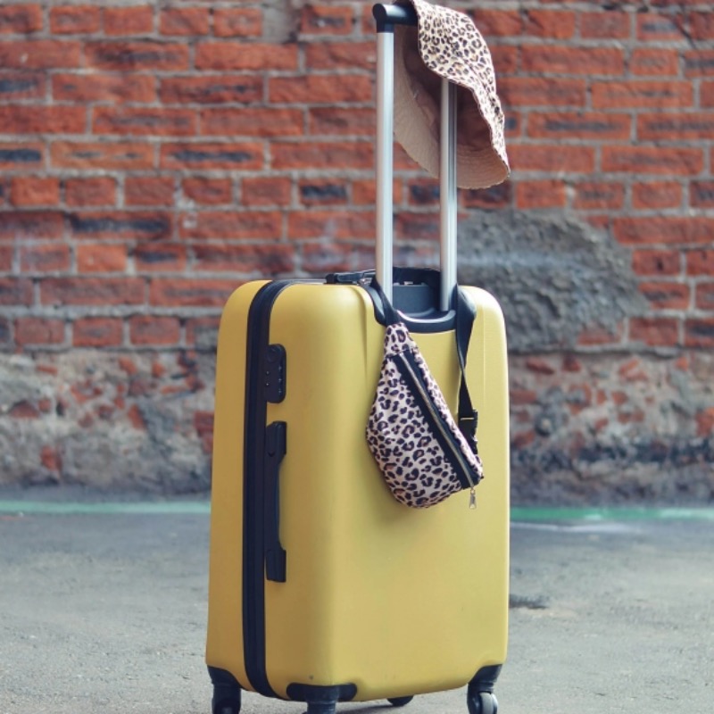 行李托運被摔壞？網友「授1招」獲賠全新行李箱