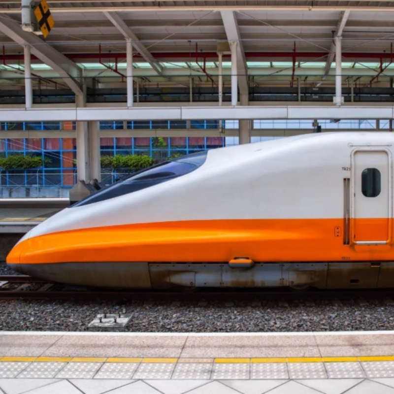 高鐵送「1500元旅遊金」長輩還能免費升等？官方回應了