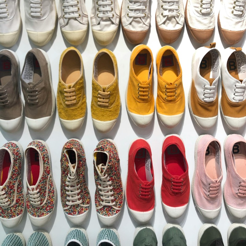 鞋底越軟越好？醫揭「3種NG鞋款」走久恐傷腳！害慘膝蓋、髖關節