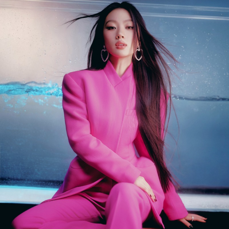 翻唱變翻車？李榮浩怒轟「強行侵權」，單依純道歉滅火反遭嗆：推卸責任