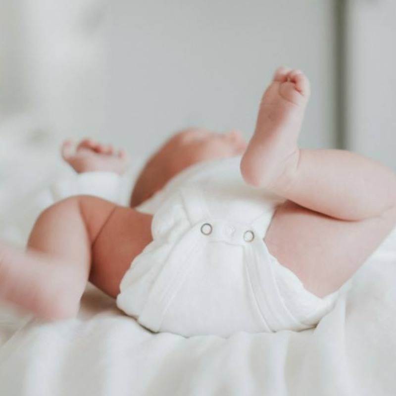 同居纏綿55次！15歲少女腹痛就醫才知懷孕「當場產子」，男友下場曝光