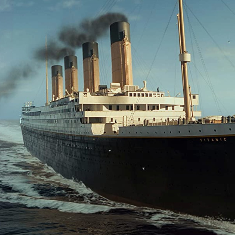 中國複製鐵達尼號翻船了！投資46億蓋到一半破產，耗時11年巨輪荒地生鏽