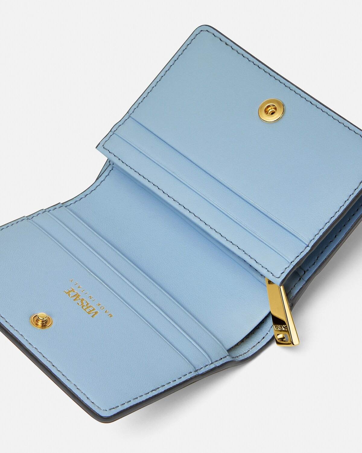 imgi_124_90_1020080-1A13677_1VD6V_22_Versace~Tag~Leather~Wallet-Bifold~Wallets-Versace-online-store_0_0