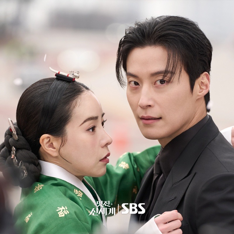 韓劇《我的王室死對頭》林智妍《黑暗榮耀》再演惡女！朝鮮毒妃槓上瘋批財閥