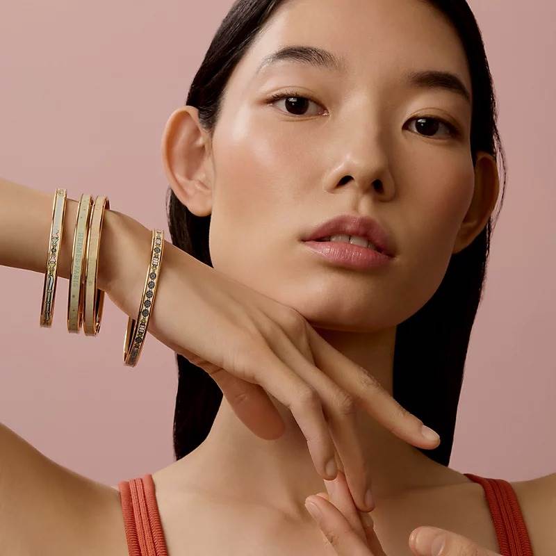 imgi_10_zodiaque手環--246427FOM1-worn-3-0-0-800-800_g