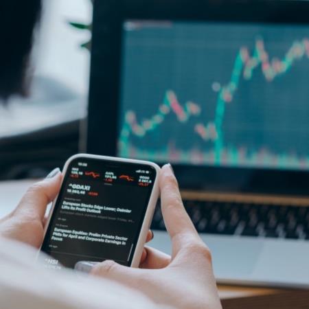 存股族快看！「1檔高股息ETF」配息翻倍、報酬率飆破70%