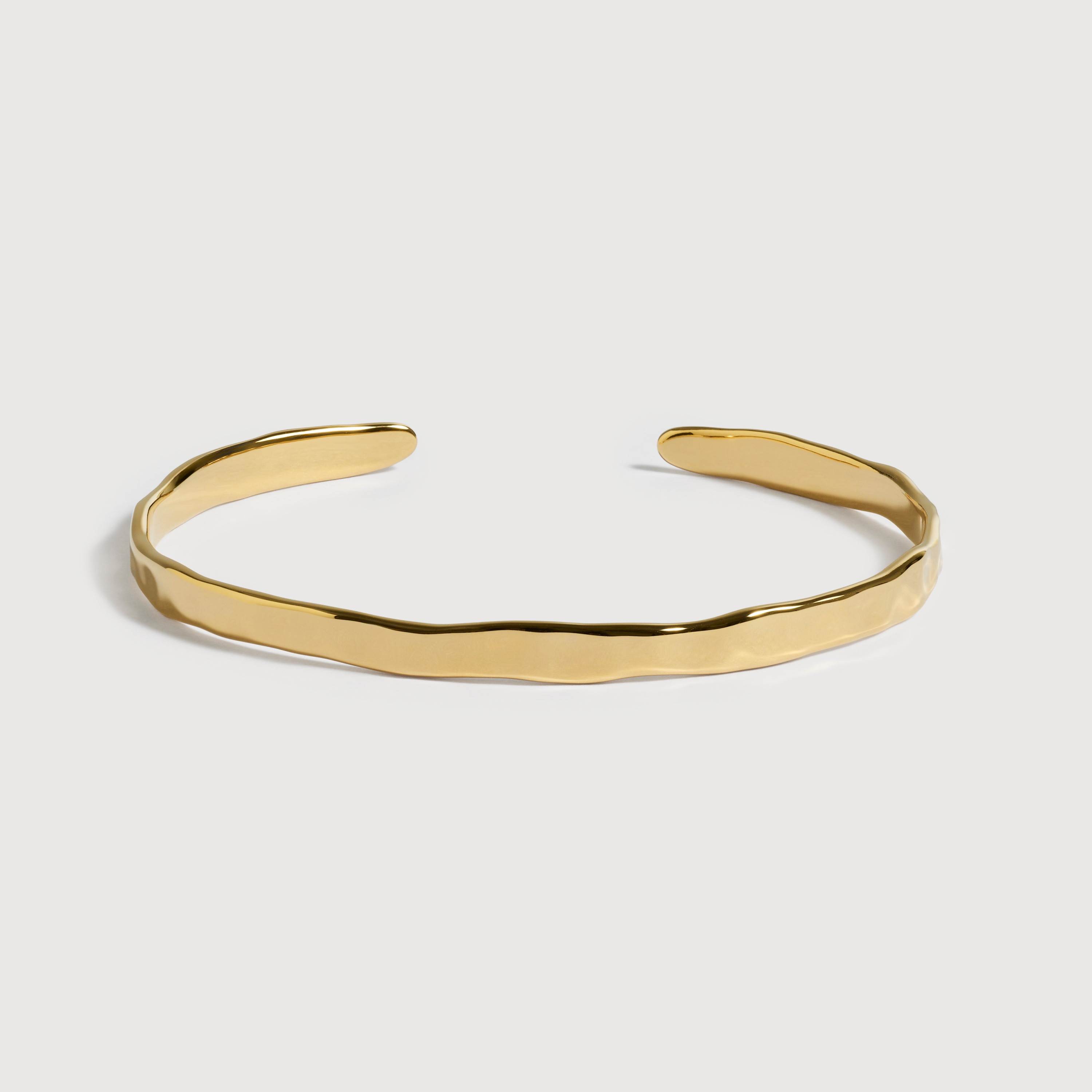 MV Siren™ Muse Slim Cuff，約NT$7,064 
圖片來源：Monica Vinader