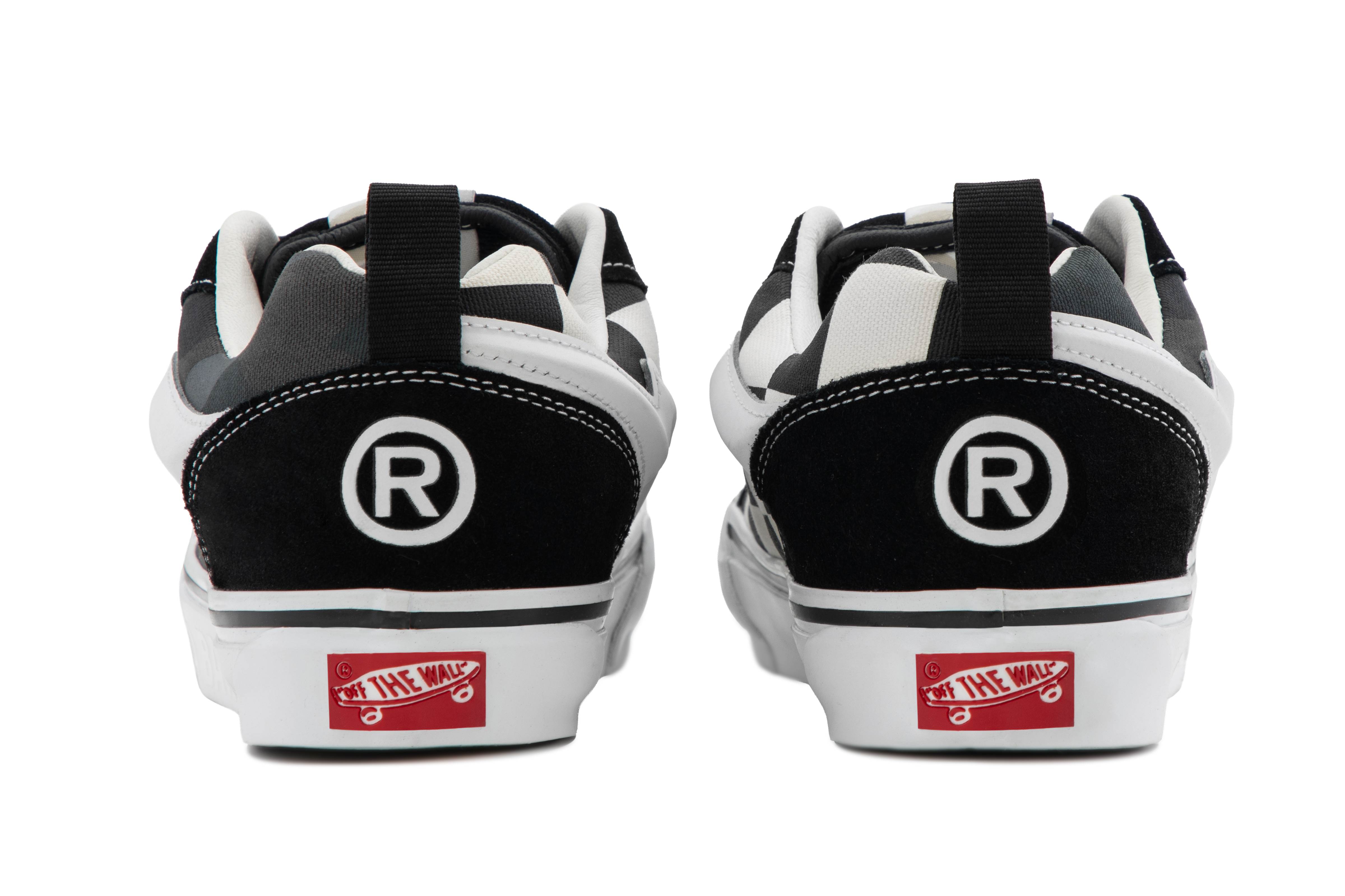 BAPE X VANS KNU SKOOL，NT$4,880
圖片來源：VANS