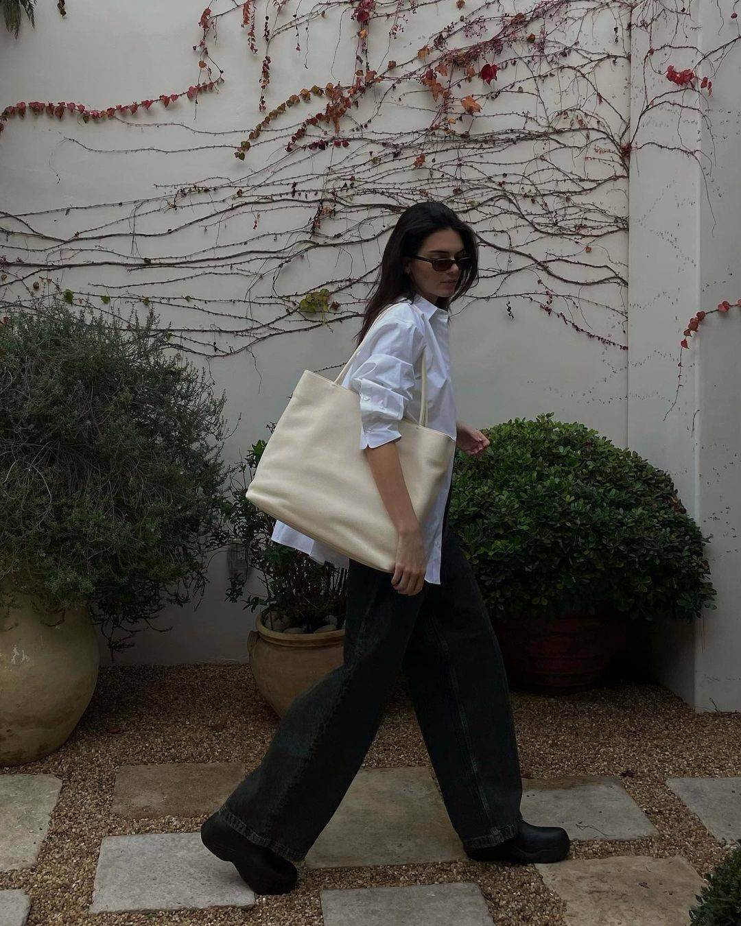 The Row近年能在精品市場迅速竄紅
圖片來源：IG@kendalljenner