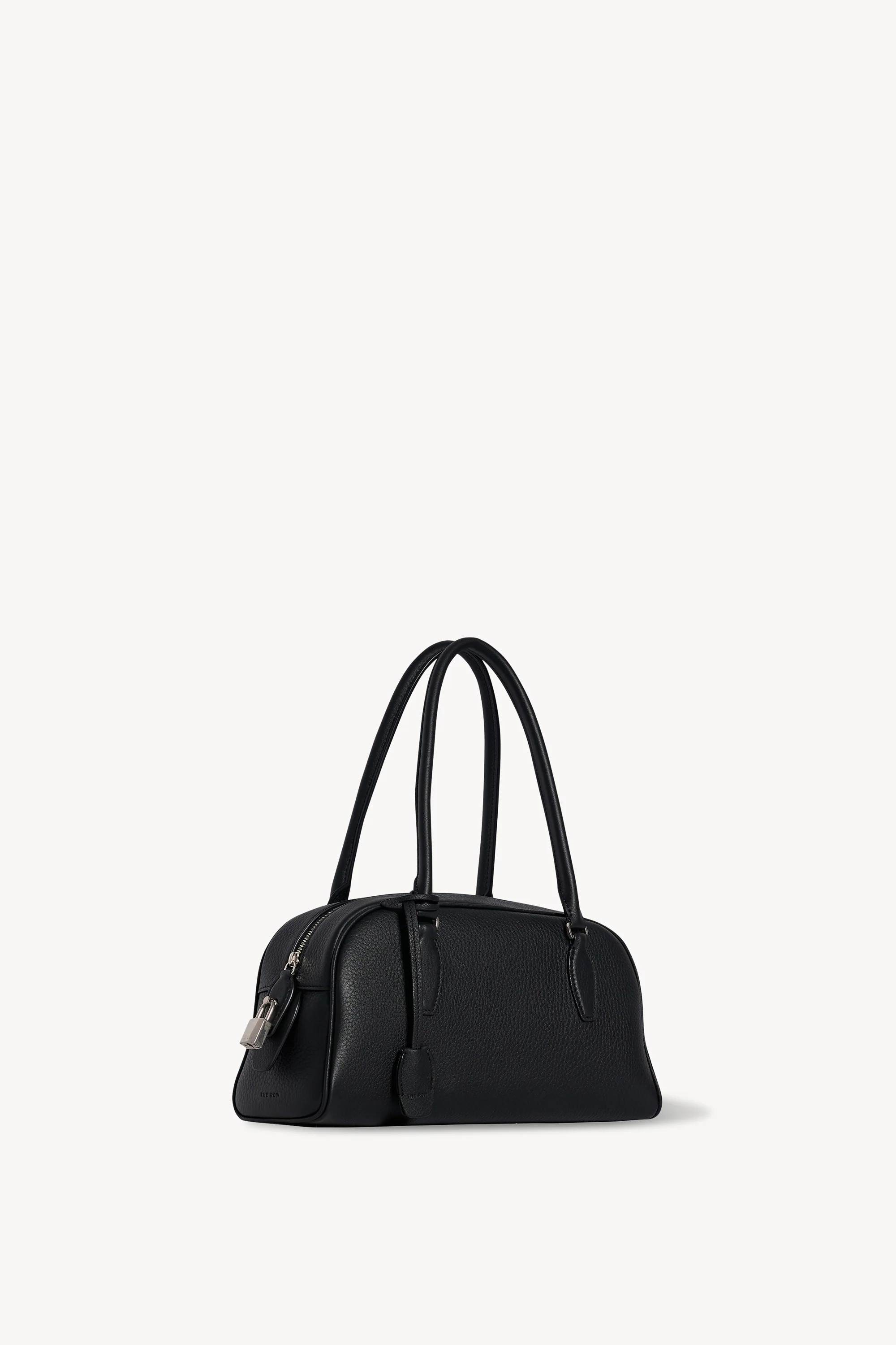 Small E/W India Bag，約NT$108,800
圖片來源：The Row