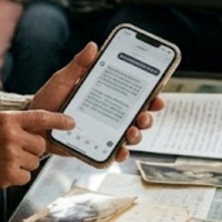 AI尋親奇蹟!66歲男尋母50年無果,靠ChatGPT3句話找到失散家人