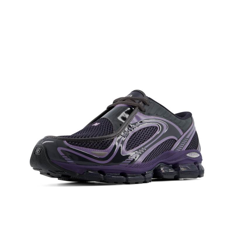New Balance 1890A，NT$5,680
圖片來源：New Balance